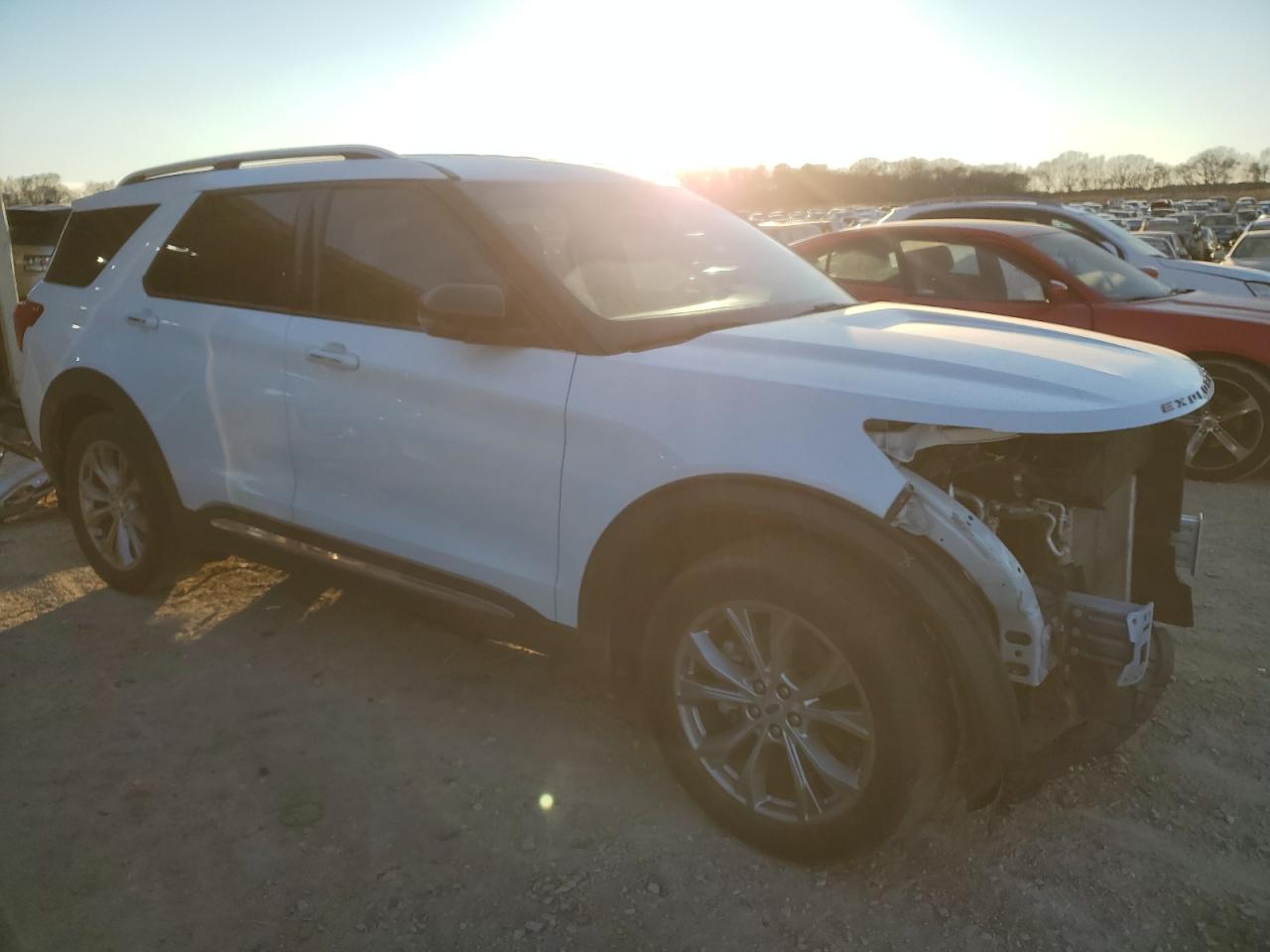 2020 Ford Explorer VIN 1FMSK7FHXLGB95086 Copart auction photo, front end damage thumbnail 4