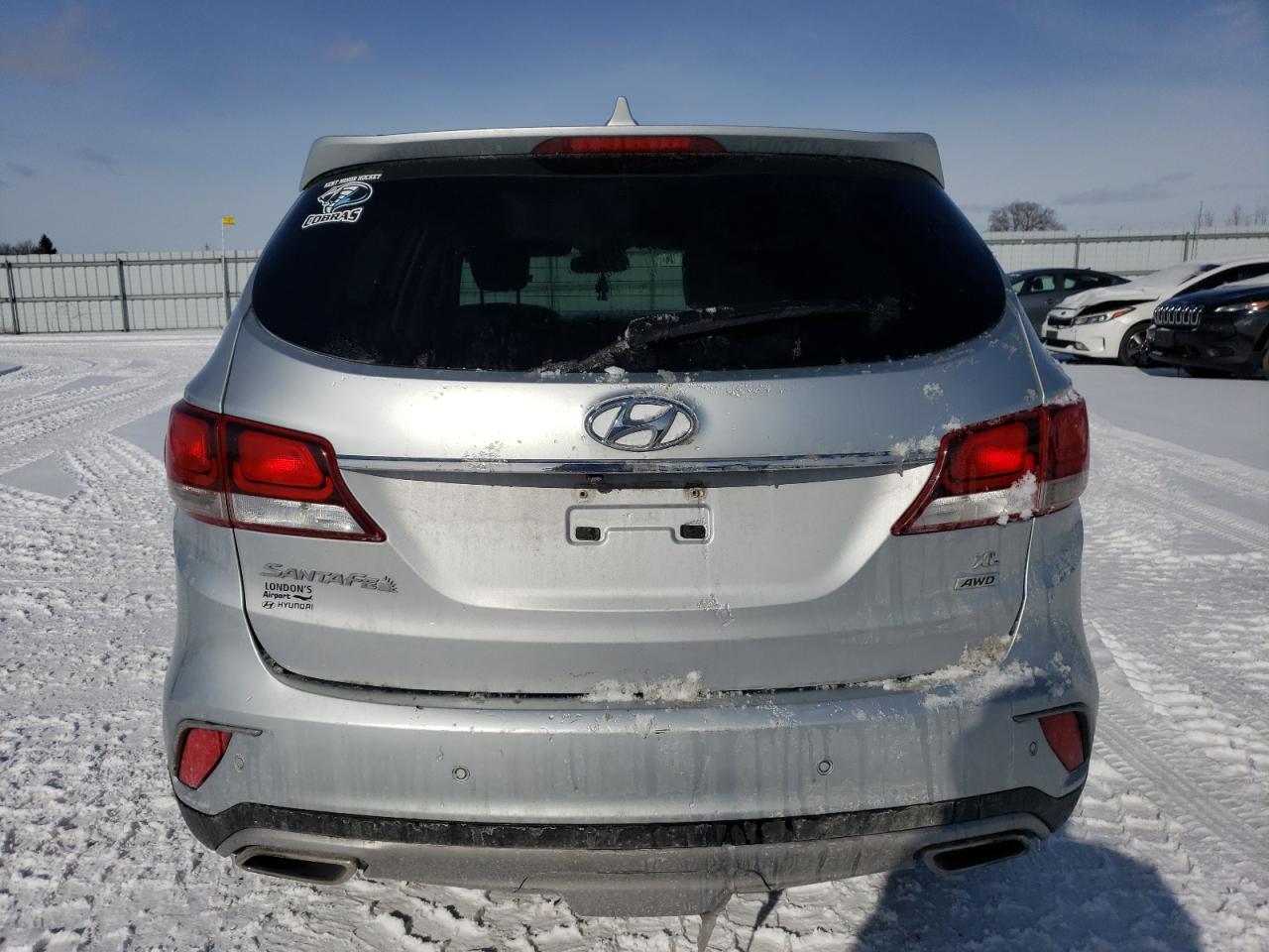 2018 Hyundai Santa Fe VIN KM8SNDHF2JU263137 Copart auction photo, front end / side damage thumbnail 6