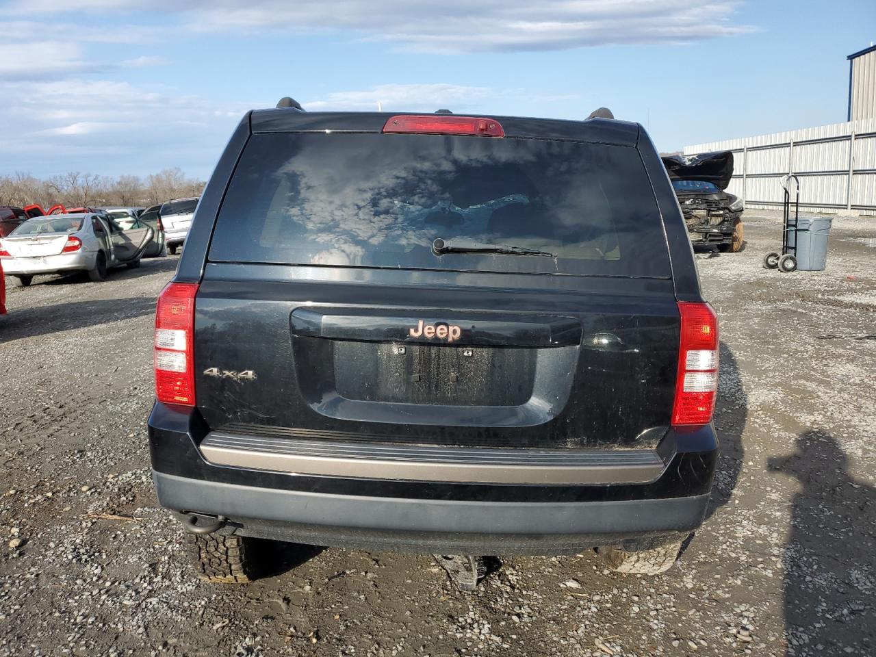 2017 Jeep Liberty (Patriot) VIN 1C4NJRBB0HD111674 Copart auction photo, all over damage thumbnail 6