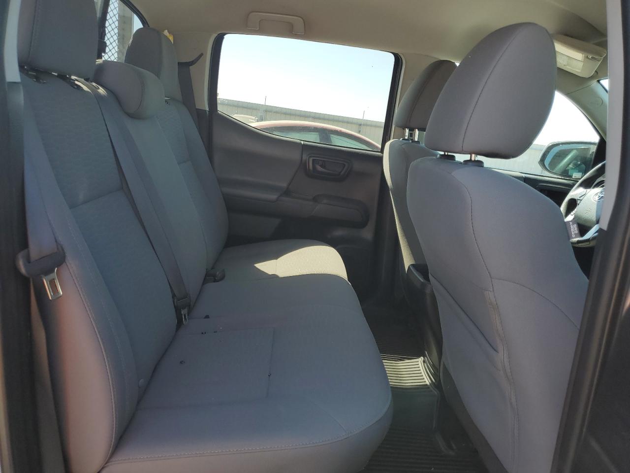 2019 Toyota Tacoma VIN 3TMCZ5AN0KM264149 Copart auction photo, rear end damage thumbnail 10