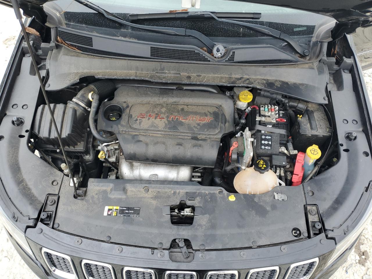 2019 Jeep Compass VIN 3C4NJCABXKT636340 Copart auction photo, all over damage thumbnail 12