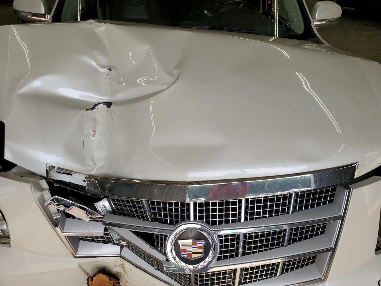 2014 Cadillac Escalade VIN 1GYS4KEF6ER240270 Copart auction photo, all over / undercarriage damage thumbnail 12