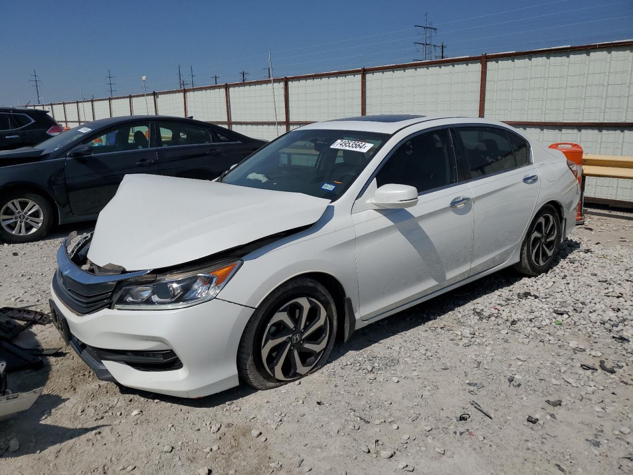 2017 Honda Accord VIN 1HGCR2F75HA064447