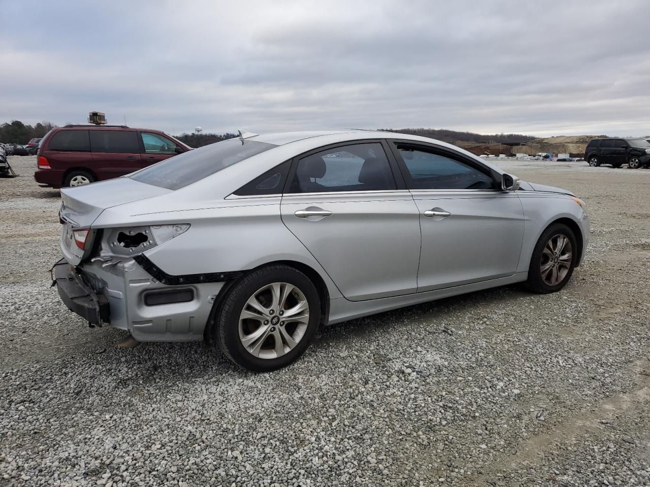 2011 Hyundai Sonata VIN 5NPEC4AC0BH224386 Copart auction photo, all over damage thumbnail 3