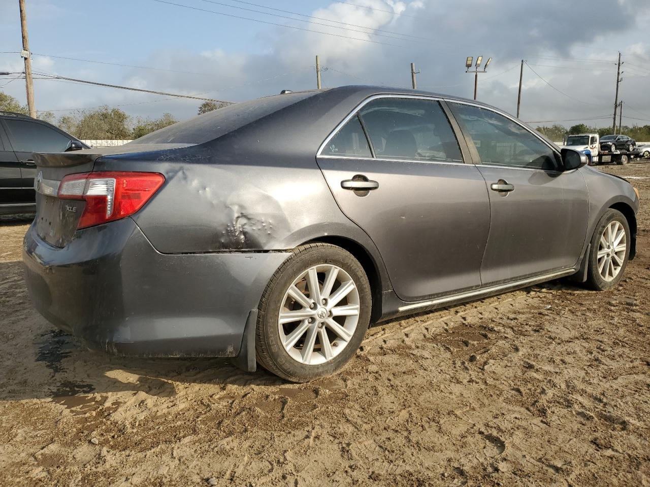 2014 Toyota Camry VIN 4T1BK1FK6EU546105 Copart auction photo, front end / side damage thumbnail 3