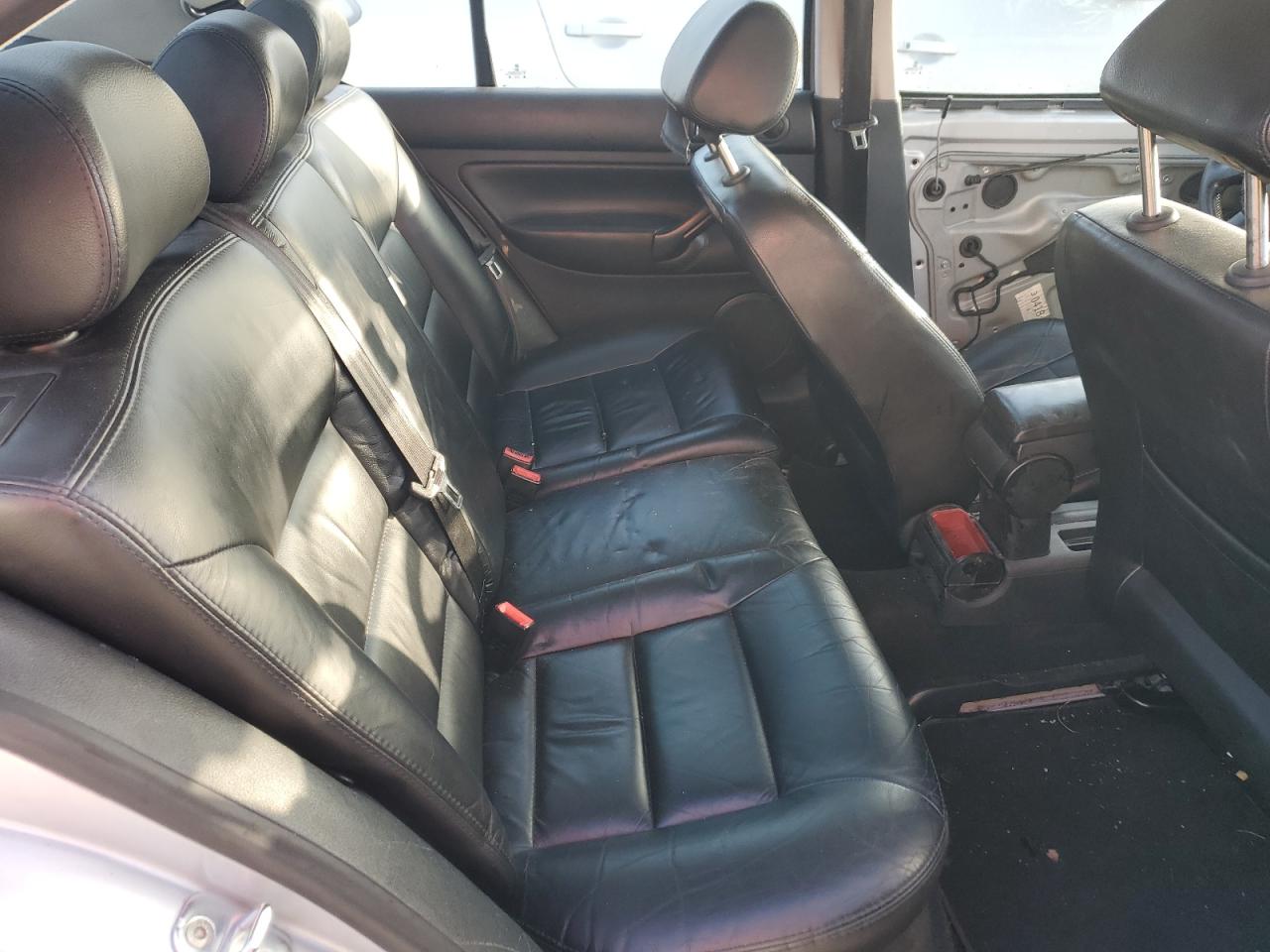2002 Volkswagen Jetta VIN 3VWSP69M92M075662 Copart auction photo, front end damage thumbnail 10