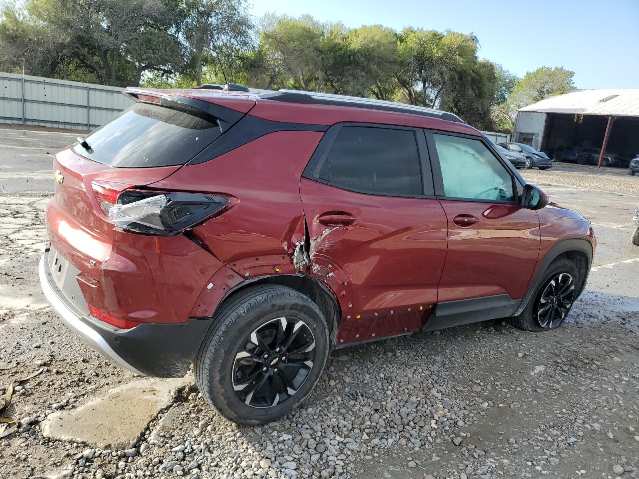2022 Chevrolet TrailBlazer VIN KL79MPSLXNB083456 Copart auction photo, side damage thumbnail 3