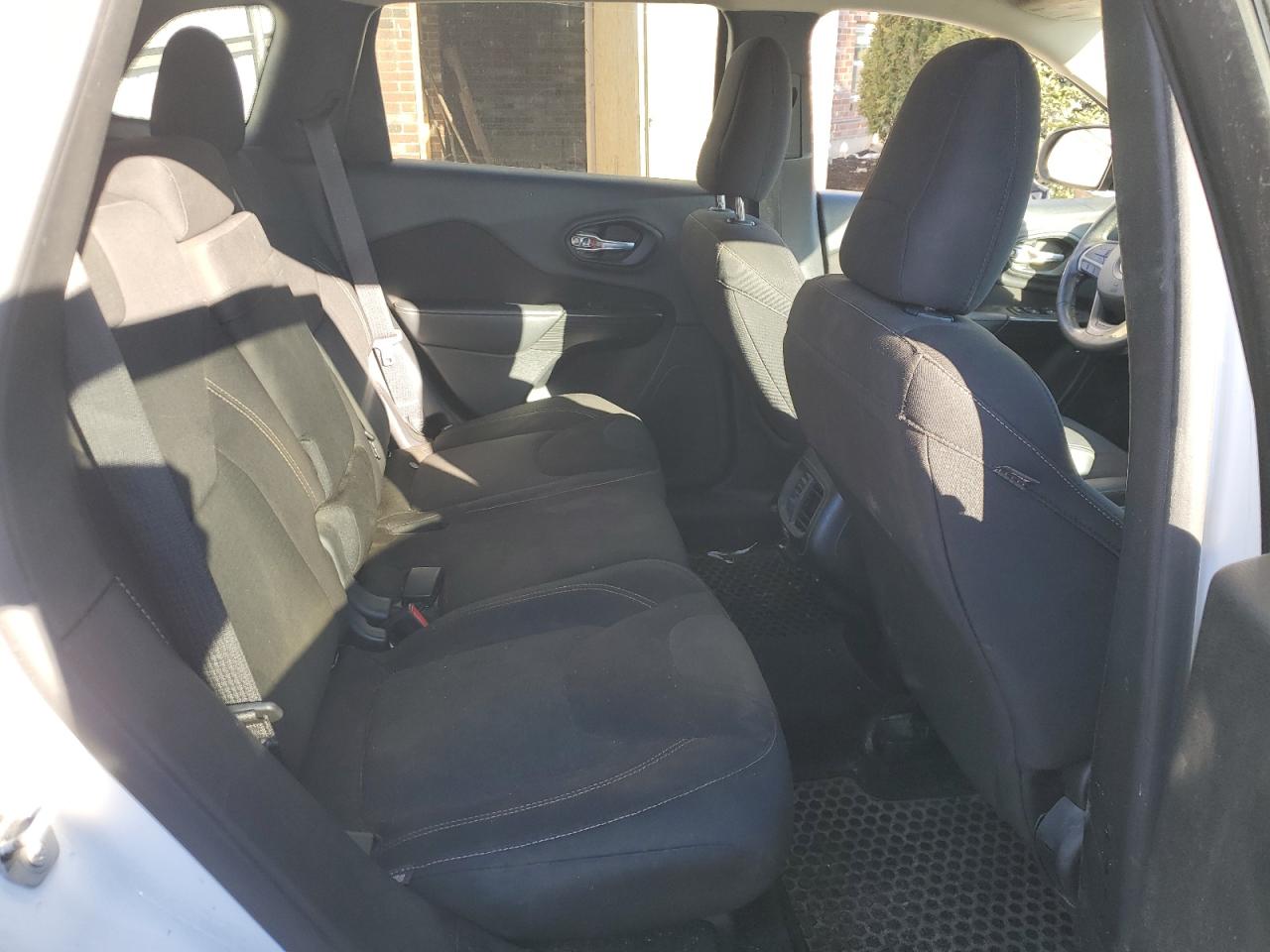 2016 Jeep Grand Cherokee VIN 1C4PJMCS6GW193763 Copart auction photo, side damage thumbnail 10