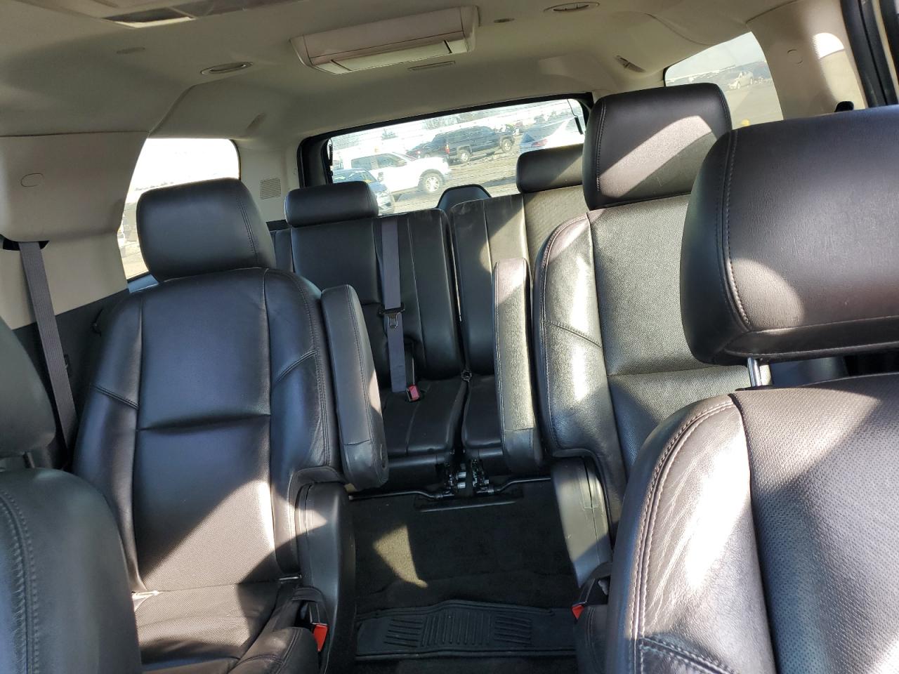 2011 Cadillac Escalade VIN 1GYS4JEF9BR351353 Copart auction photo, all over damage thumbnail 10