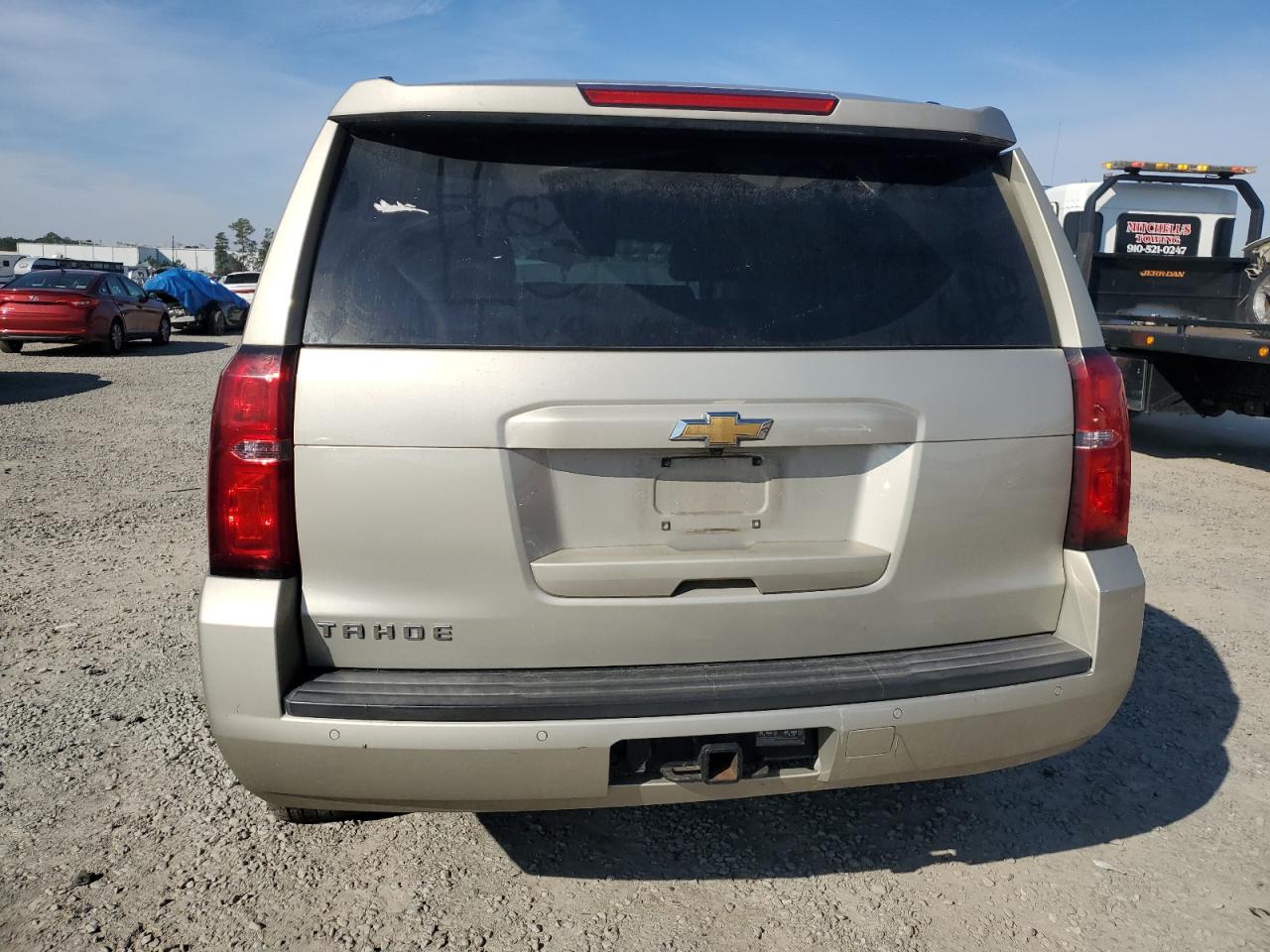 2016 Chevrolet Tahoe VIN 1GNSCAKC4GR423156 Copart auction photo, front end damage thumbnail 6