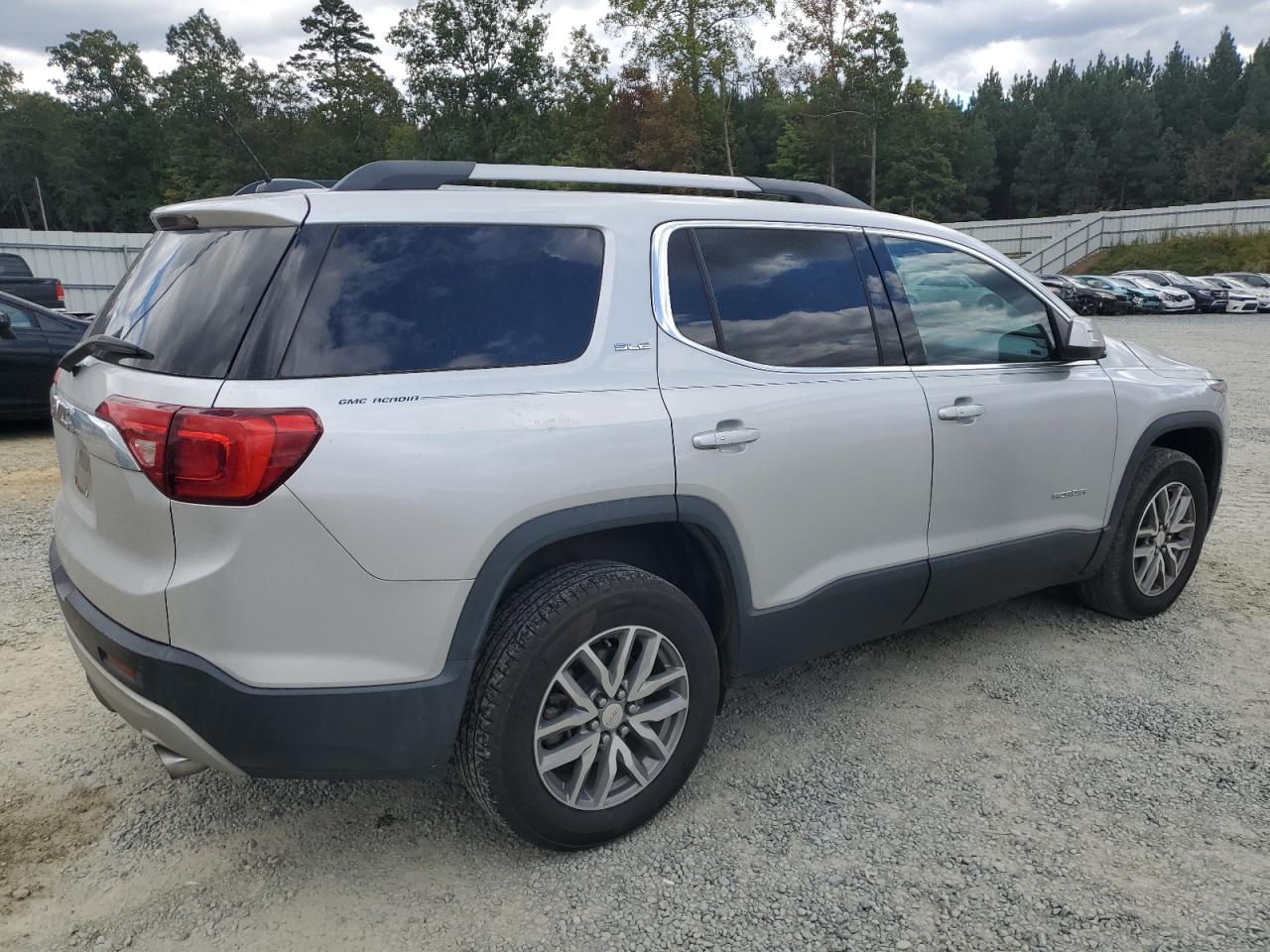 2018 GMC Acadia VIN 1GKKNLLS2JZ207709 Copart auction photo, front end damage thumbnail 3