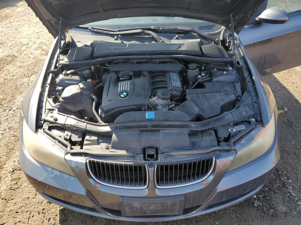 2007 BMW 3er VIN WBAVH13507KC96177 Copart auction photo, side / rear end damage thumbnail 11