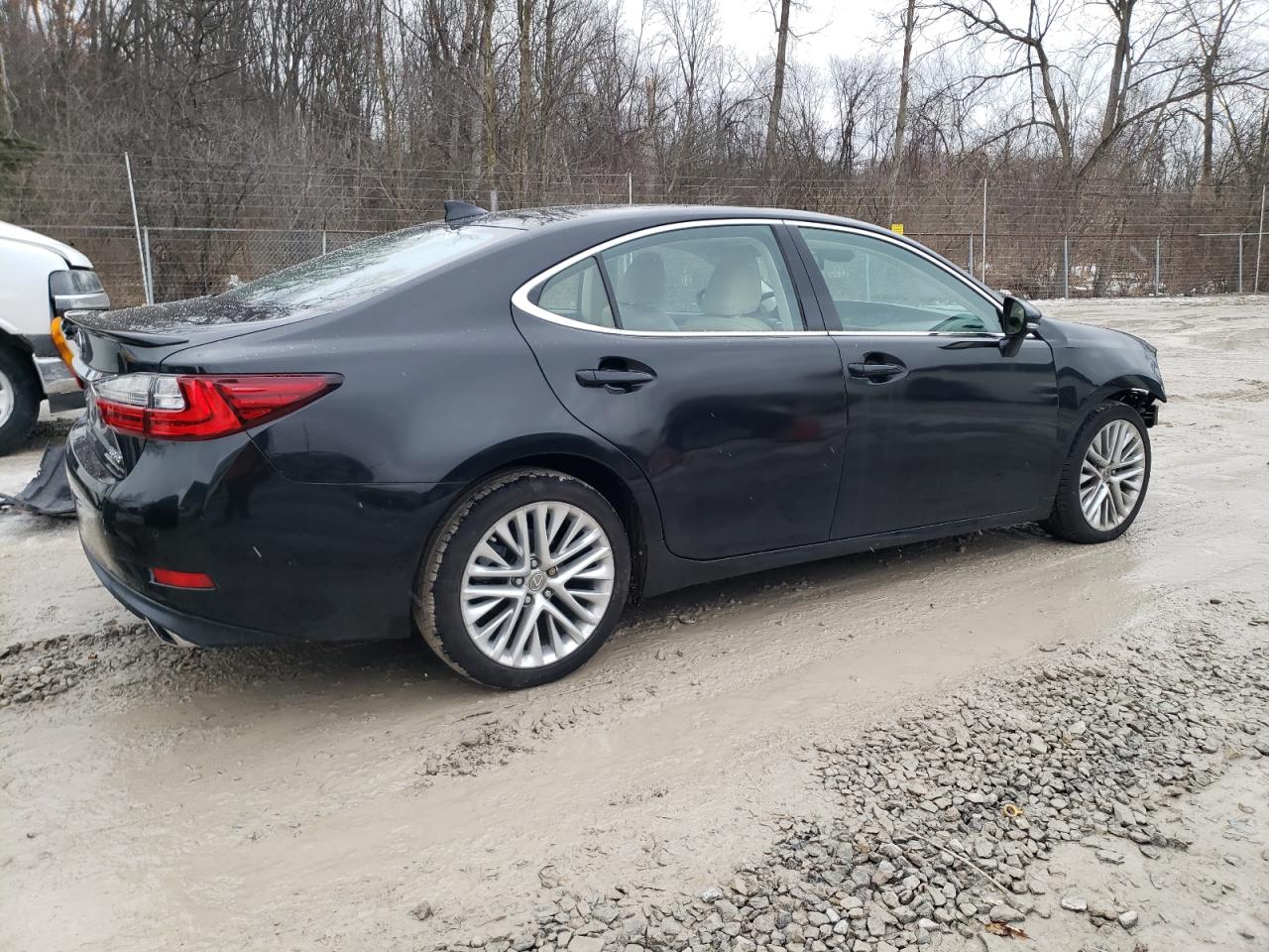 2018 Lexus ES VIN 58ABK1GG1JU094044 Copart auction photo, front end damage thumbnail 3