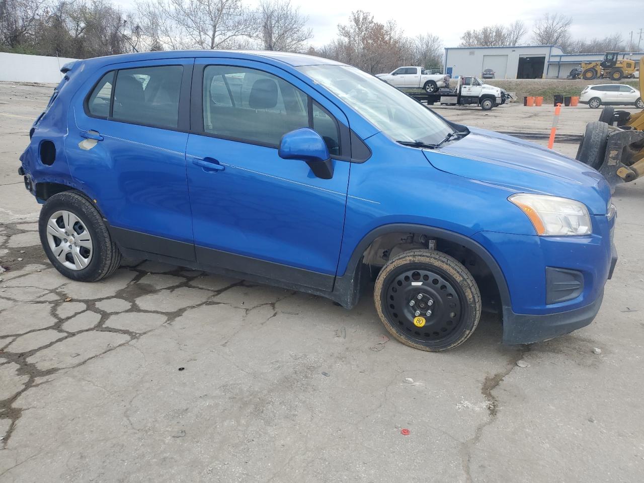 2016 Chevrolet Trax VIN KL7CJKSB2GB537226 Copart auction photo, hail / rear end damage thumbnail 4