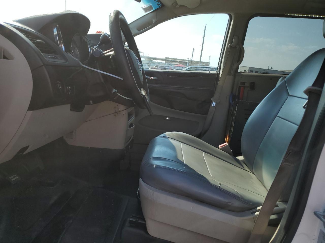 2017 Dodge Caravan VIN 2C4RDGBG2HR776503 Copart auction photo, side damage thumbnail 7