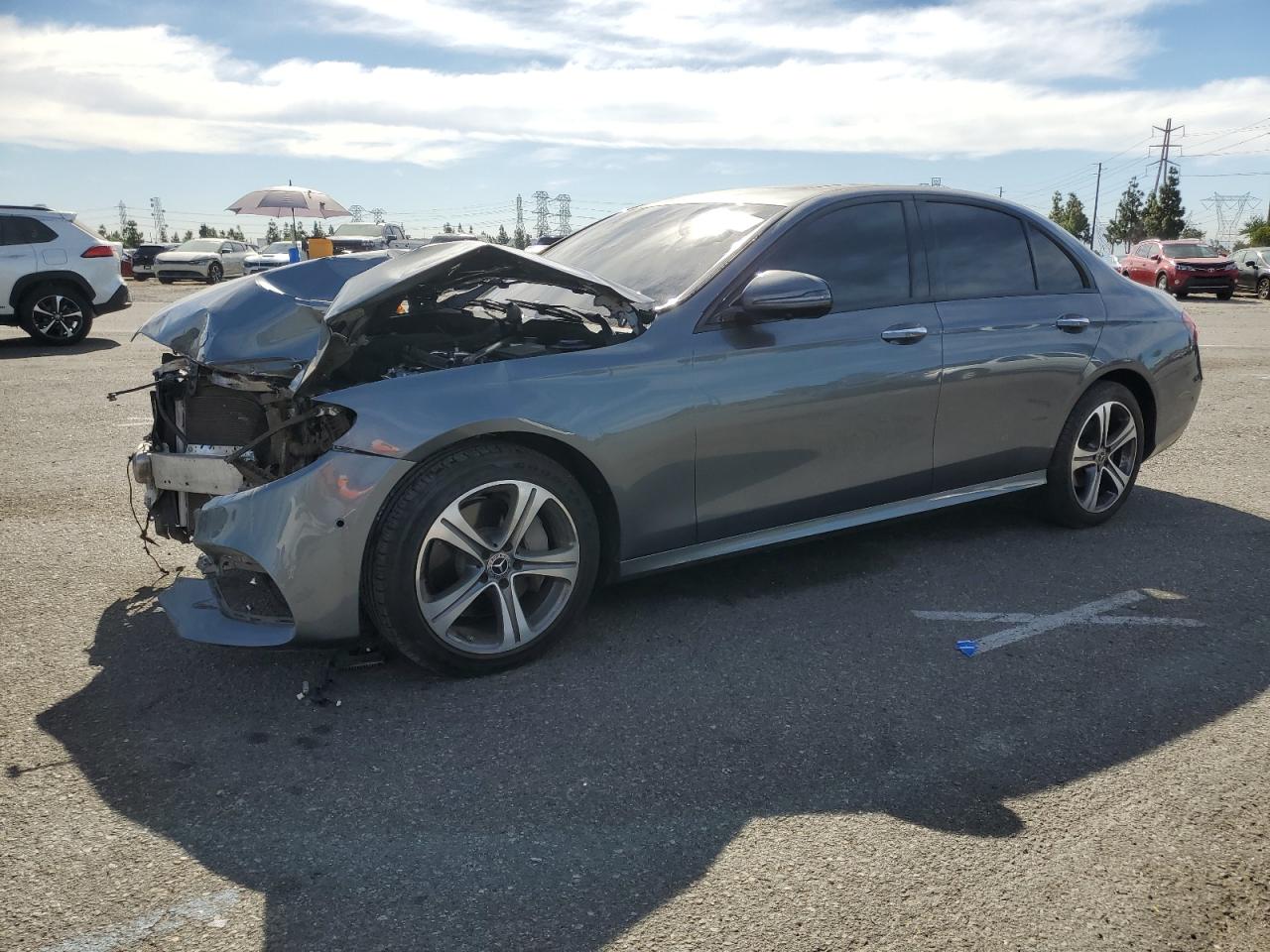 2020 Mercedes-Benz E-klasse VIN WDDZF8DB0LA720080