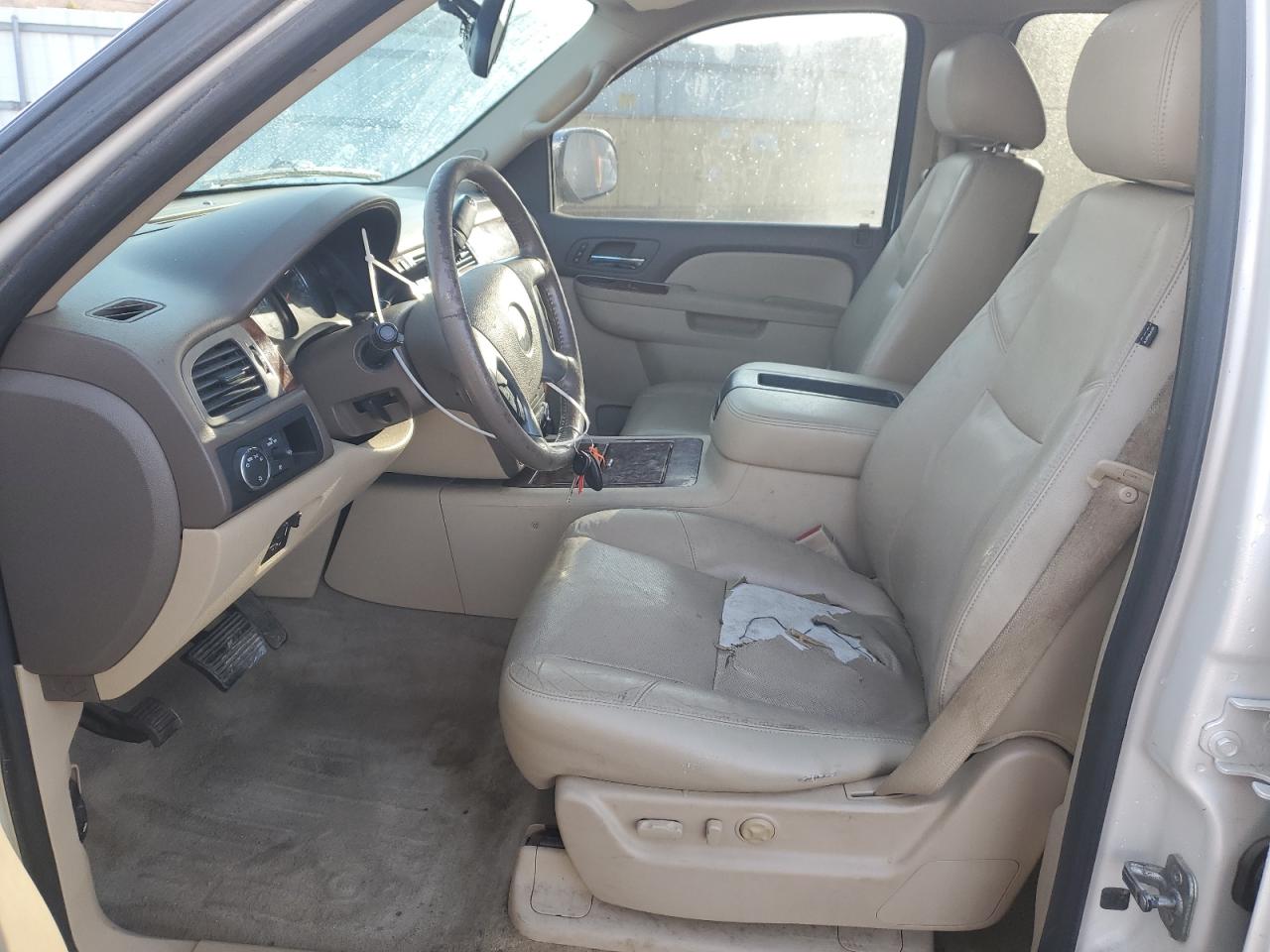 2012 Chevrolet Tahoe VIN 1GNSCCE08CR210296 Copart auction photo, side / rear end damage thumbnail 7