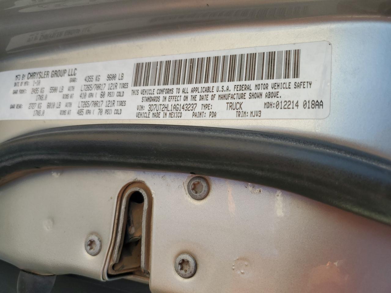 2010 Dodge RAM VIN 3D7UT2HL1AG143237 Copart auction photo, front end damage thumbnail 14