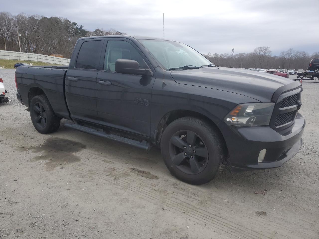 2017 RAM 1500 VIN 1C6RR6FG7HS585347 Copart auction photo, rear end / minor dent/scratches damage thumbnail 4
