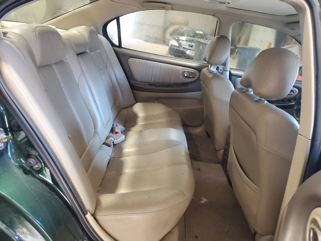 2000 Nissan Maxima VIN JN1CA31D1YT745348 Copart auction photo, minor dent/scratches damage thumbnail 10