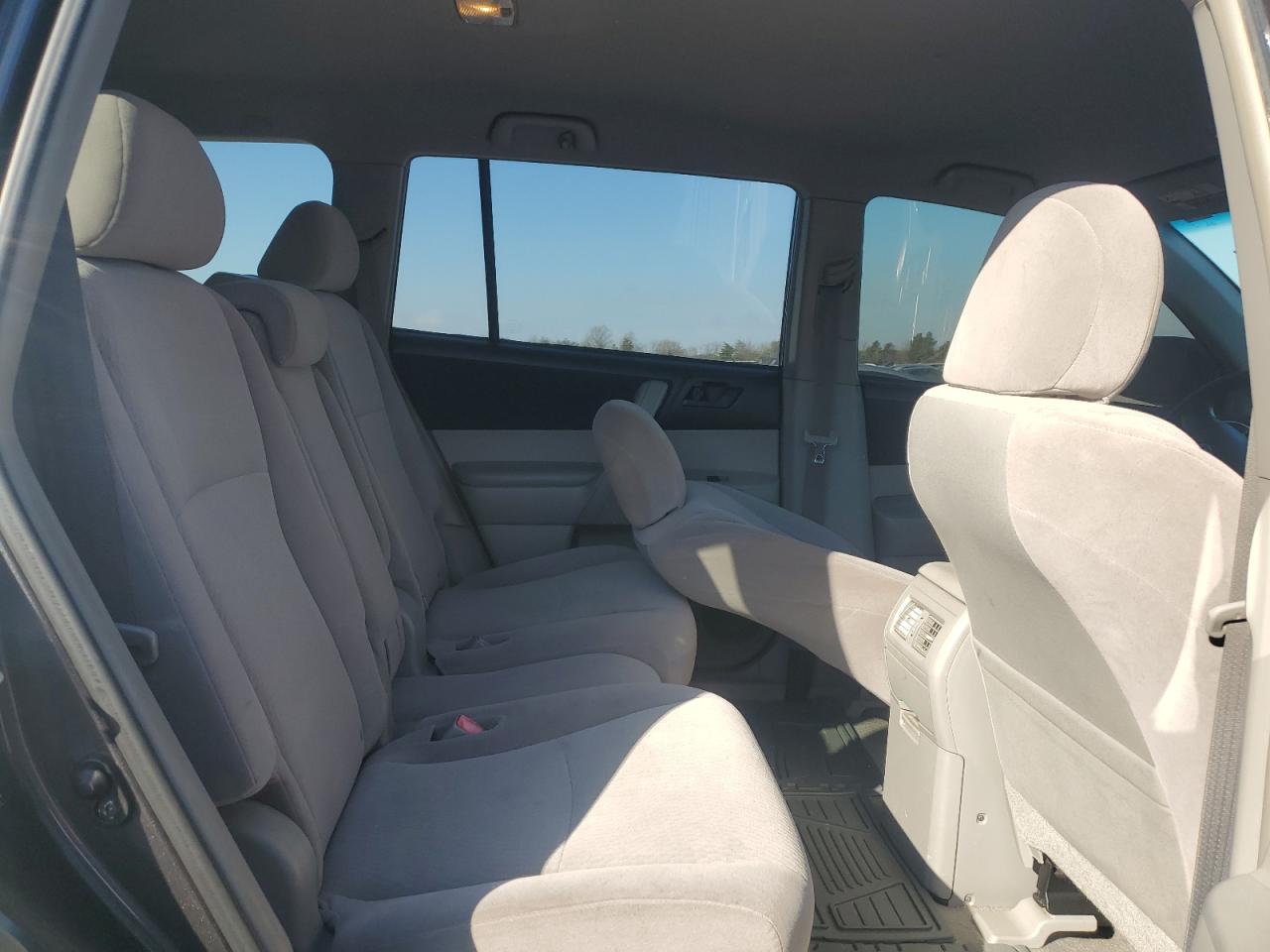 2008 Toyota Highlander VIN JTEDS41A282010826 Copart auction photo, front end / minor dent/scratches damage thumbnail 11
