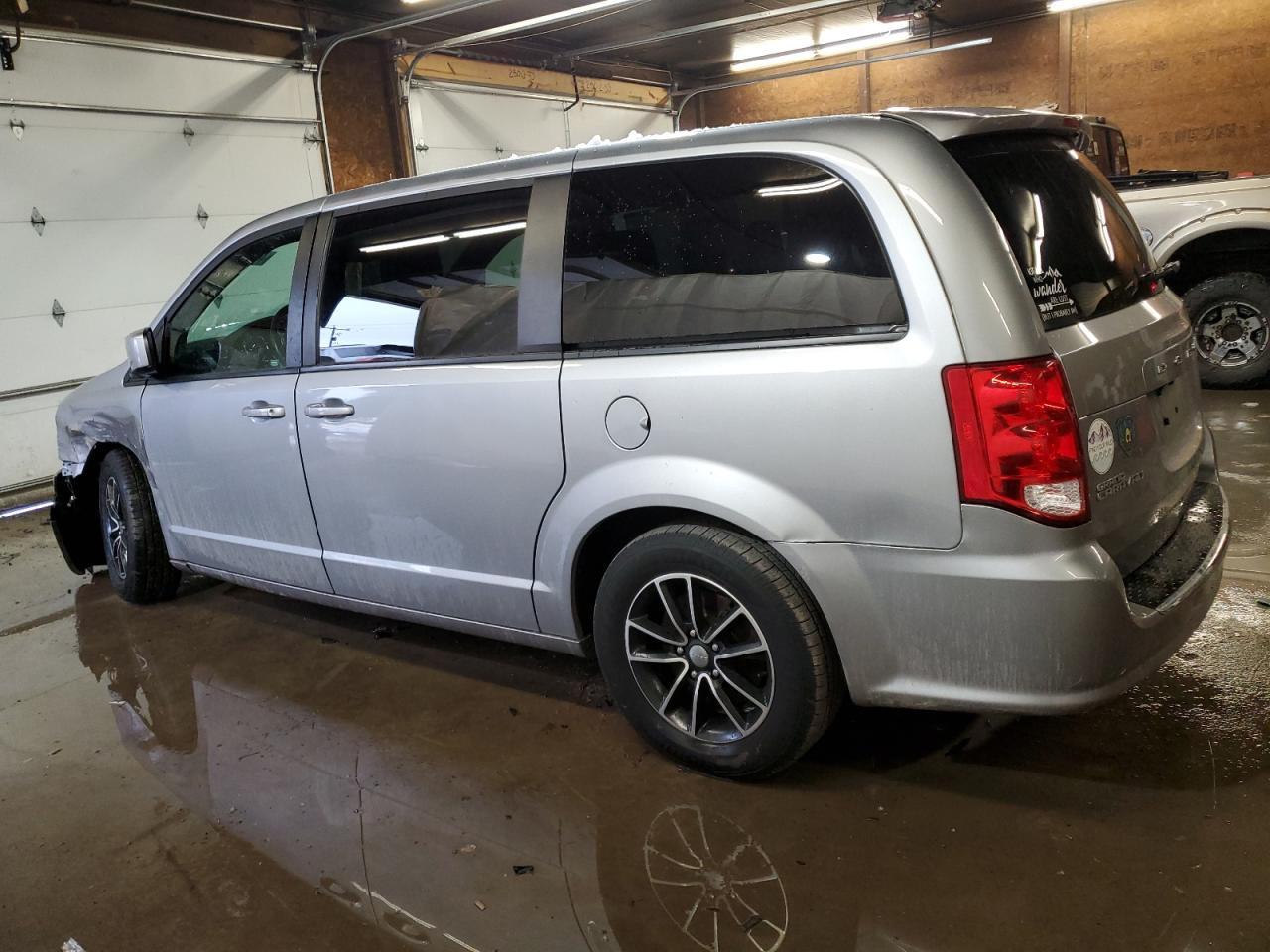 2019 Dodge Caravan VIN 2C4RDGEG3KR529493 Copart auction photo, front end / side damage thumbnail 2