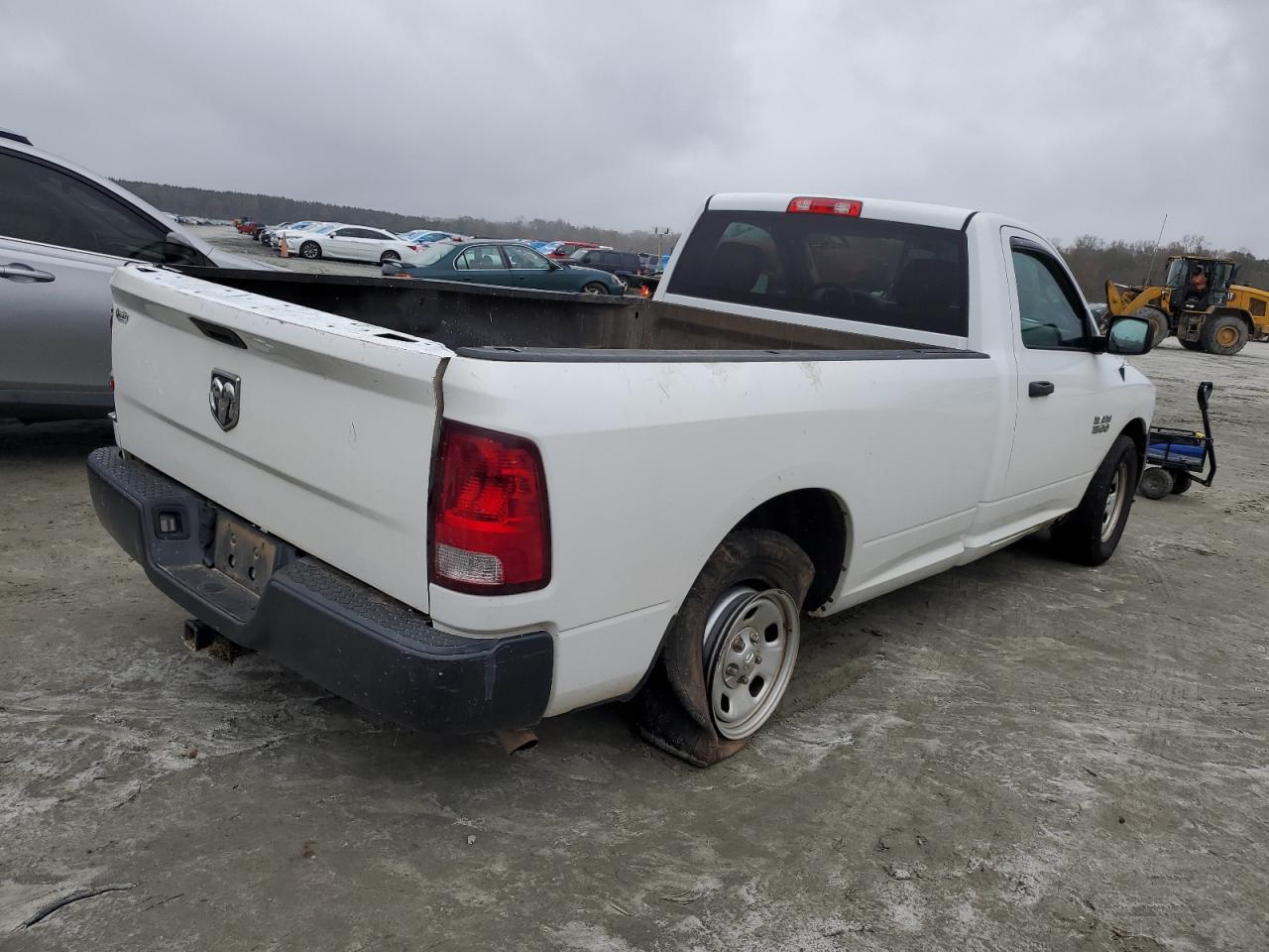 2015 RAM 1500 VIN 3C6JR6DG4FG699326 Copart auction photo, side / mechanical damage thumbnail 3