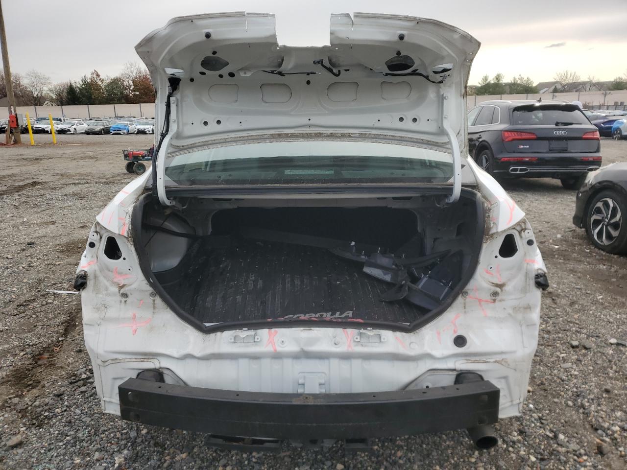 2018 Toyota Corolla VIN 2T1BURHE6JC047462 Copart auction photo, all over / rear end damage thumbnail 6