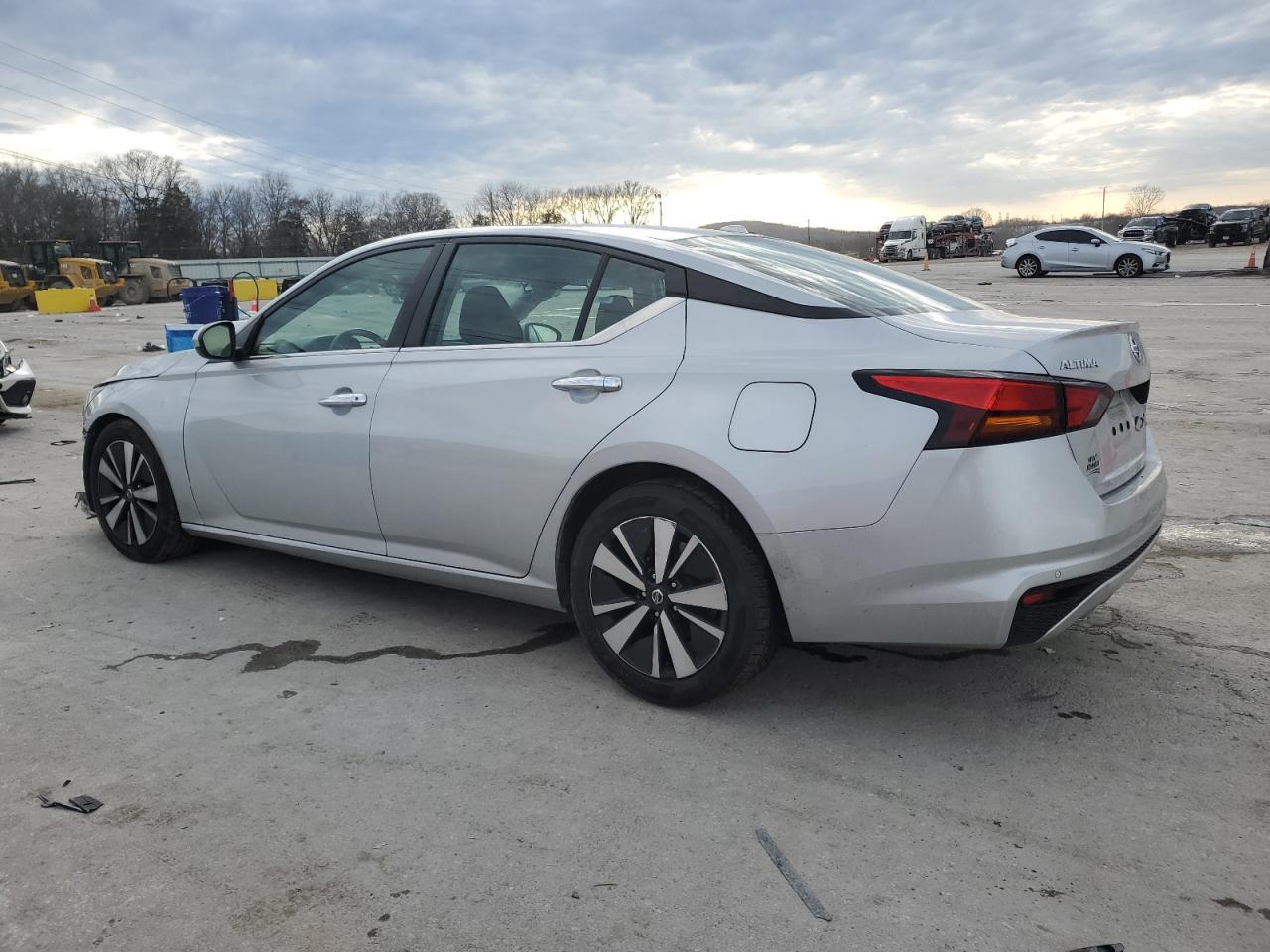 2021 Nissan Altima VIN 1N4BL4DVXMN336184 Copart auction photo, front end / side damage thumbnail 2