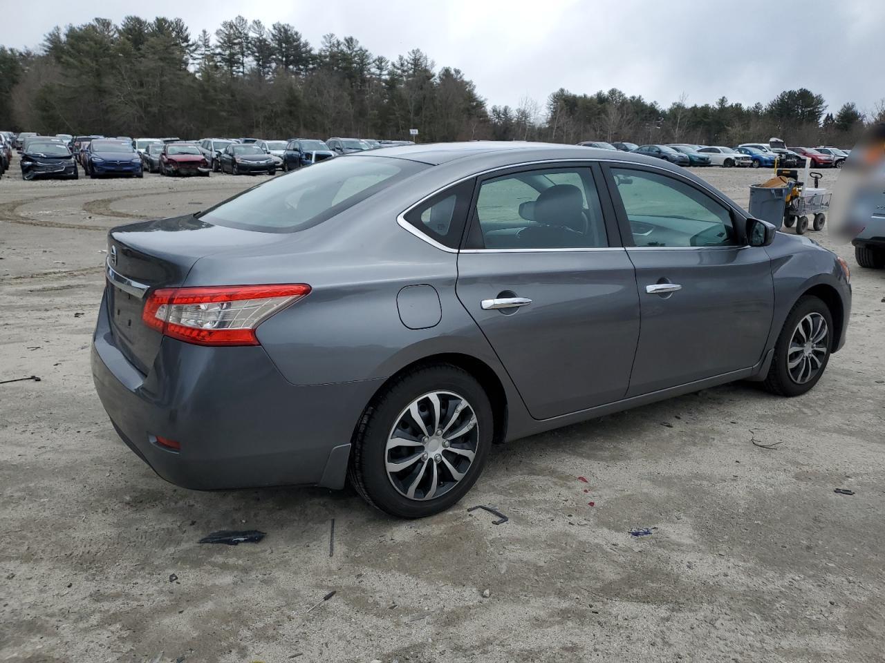 2015 Nissan Sentra VIN 3N1AB7APXFY327557 Copart auction photo, rear end damage thumbnail 3