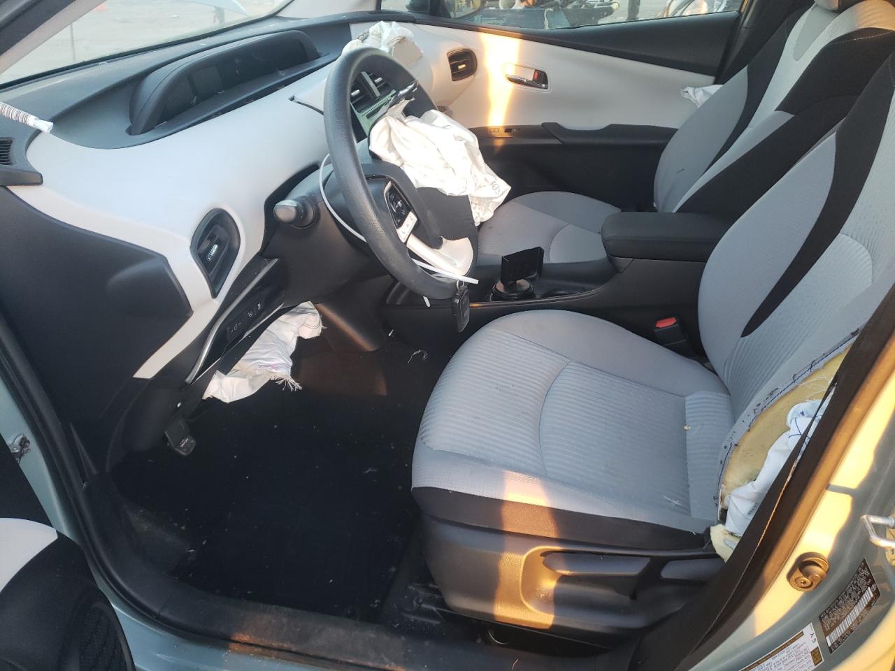 2018 Toyota Prius VIN JTDKBRFU9J3065818 Copart auction photo, front end / side damage thumbnail 7