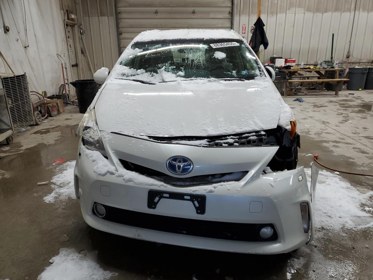 2013 Toyota Prius VIN JTDZN3EU8D3230931 Copart auction photo, front end damage thumbnail 5