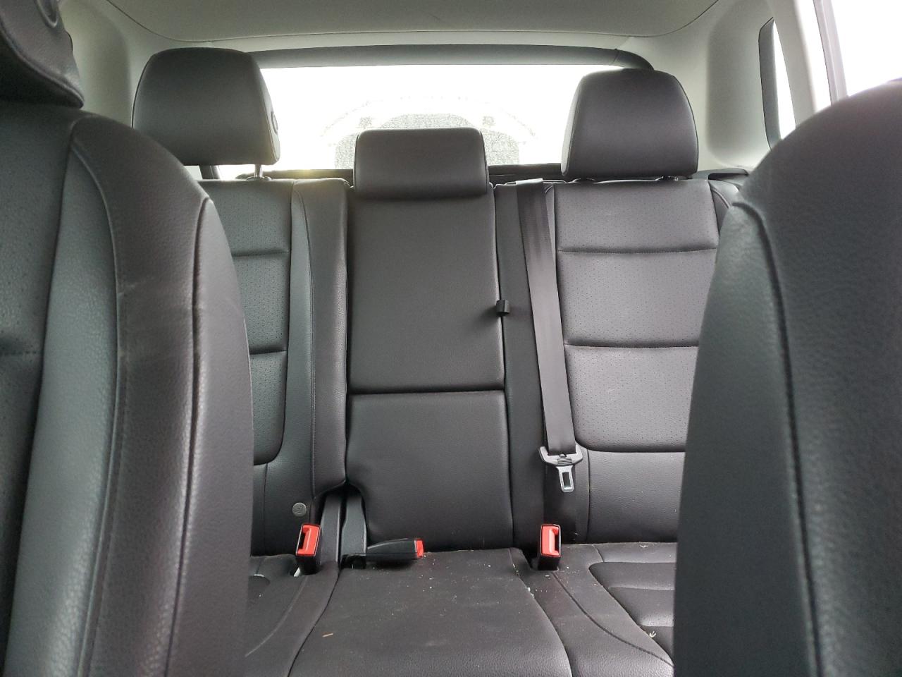 2017 Volkswagen Tiguan VIN WVGBV7AX1HK001040 Copart auction photo, front end damage thumbnail 10
