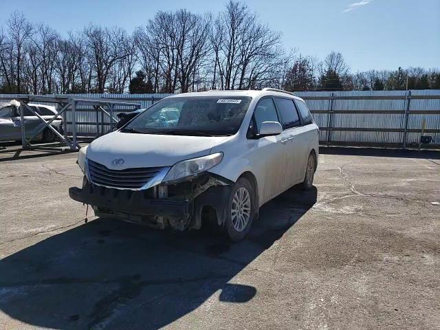 2016 Toyota Sienna VIN 5TDYK3DC5GS763738 Copart auction photo, front end damage thumbnail 12