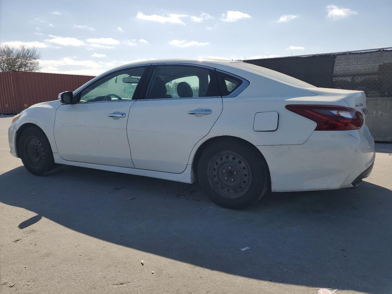 2018 Nissan Altima VIN 1N4AL3AP2JC171217 Copart auction photo, minor dent/scratches damage thumbnail 2