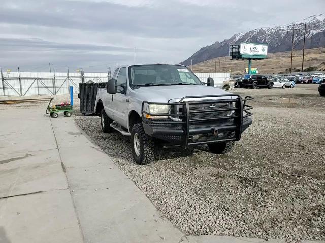 2003 Ford F350 VIN 1FTSX31P83ED38187 Copart auction photo, side / rear end damage thumbnail 10