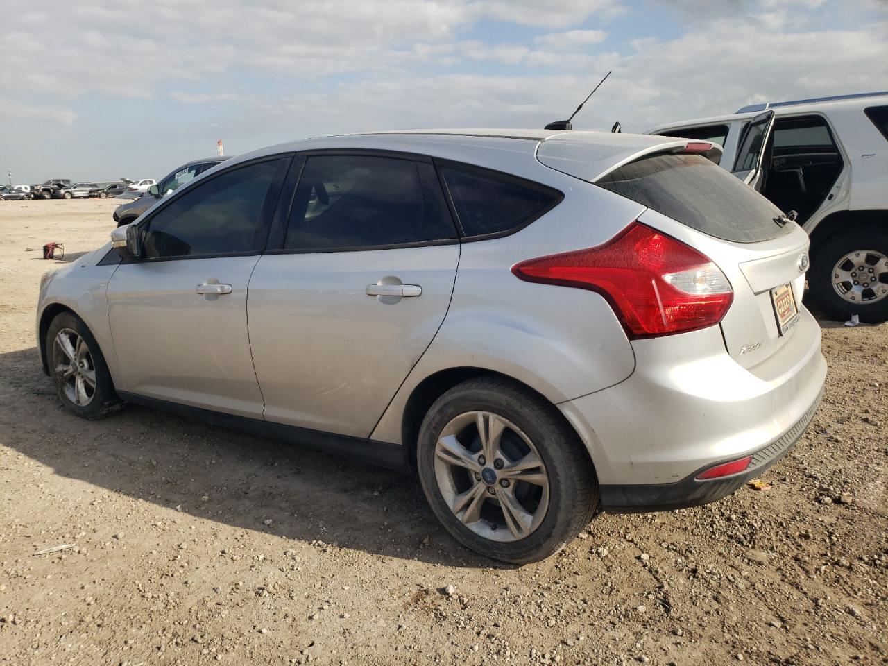 2013 Ford Focus VIN 1FADP3K2XDL132786 Copart auction photo, front end / side damage thumbnail 2