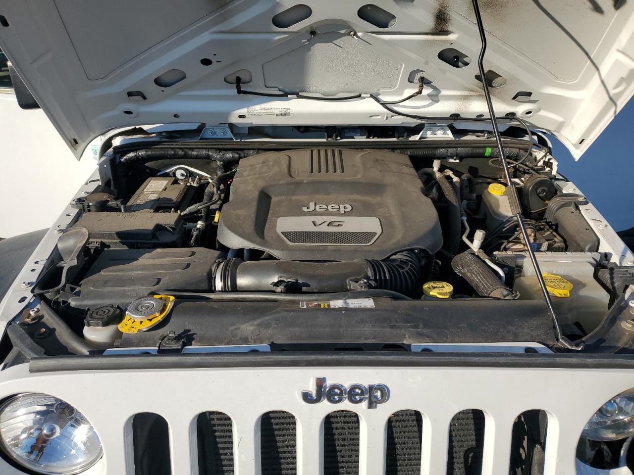 2016 Jeep Wrangler VIN 1C4AJWAG9GL262639 Copart auction photo, front end damage thumbnail 13