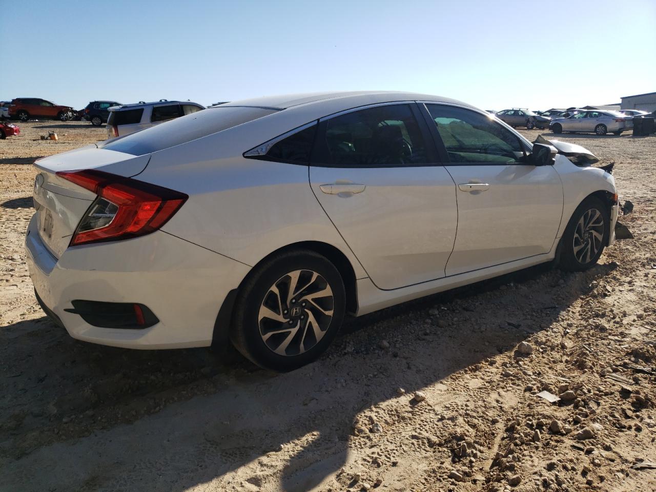 2016 Honda Civic VIN 19XFC2F73GE028670 Copart auction photo, front end damage thumbnail 3