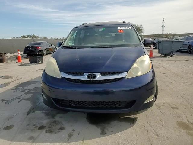 2007 Toyota Sienna VIN 5TDZK22C17S044682 Copart auction photo, minor dent/scratches damage thumbnail 14