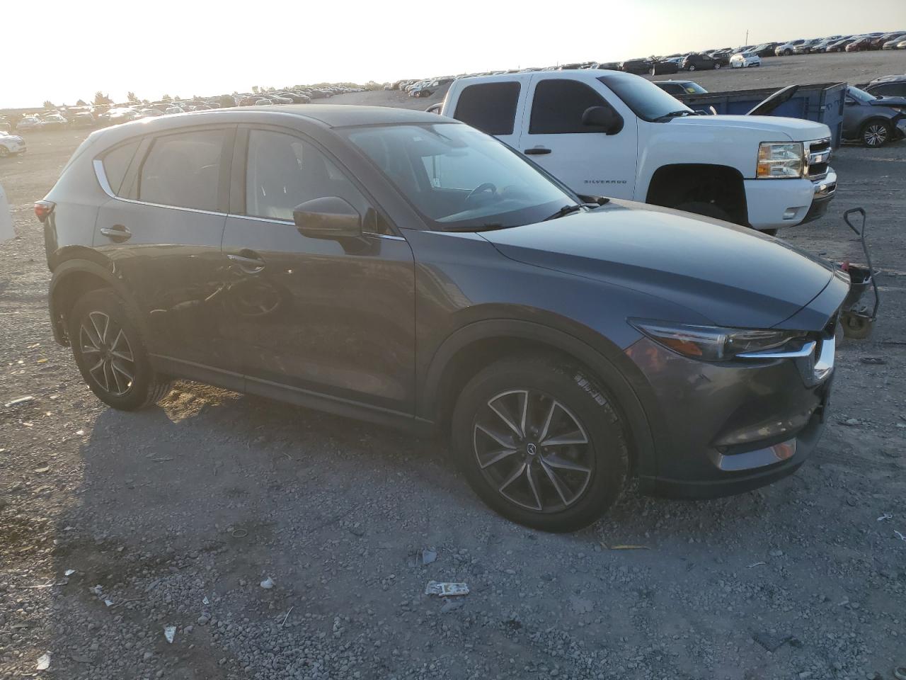 2017 Mazda CX-5 VIN JM3KFBDL5H0146209 Copart auction photo, rear end / minor dent/scratches damage thumbnail 4