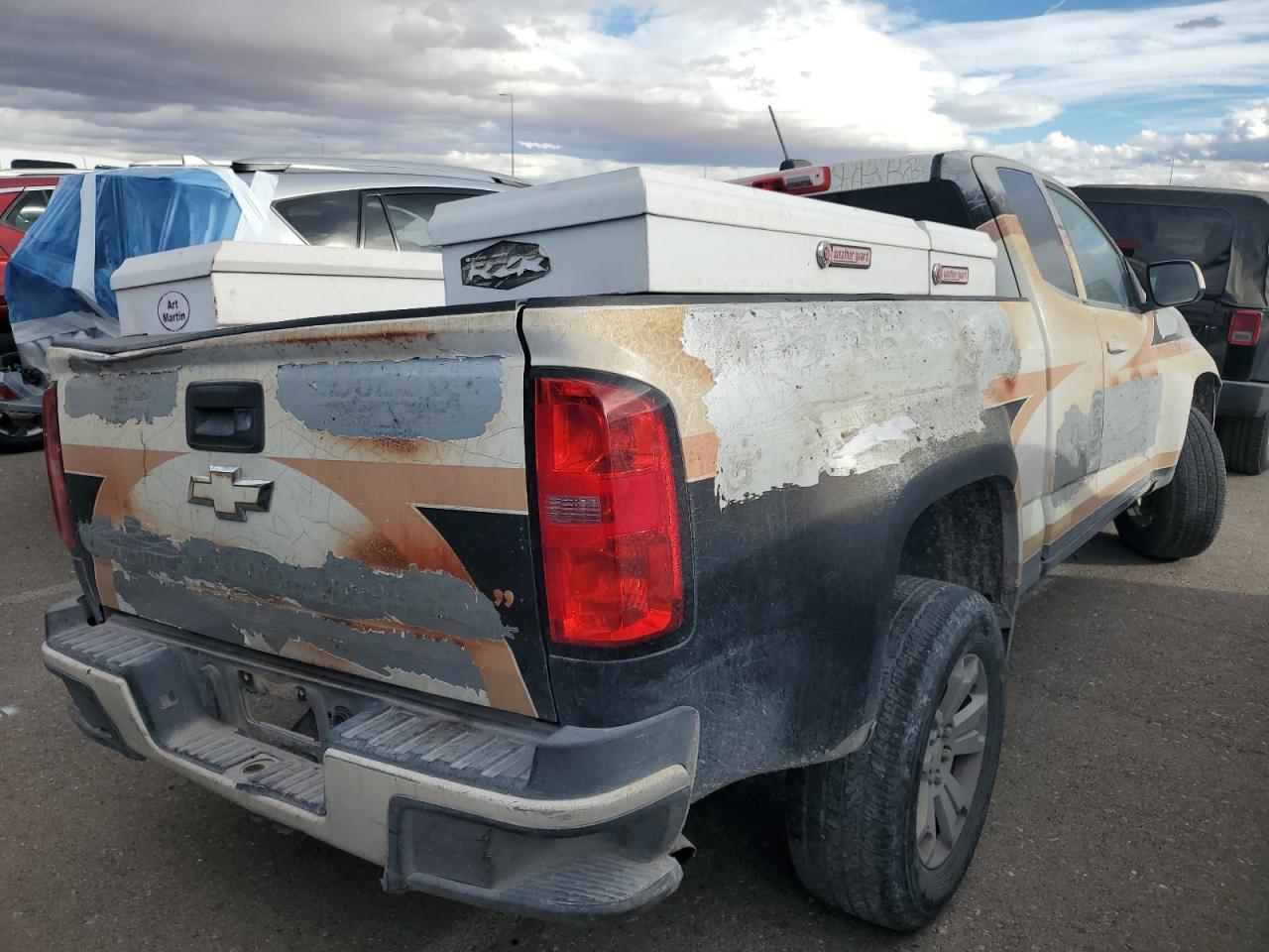 2015 Chevrolet Colorado VIN 1GCHSBEA4F1133972 Copart auction photo, all over damage thumbnail 3