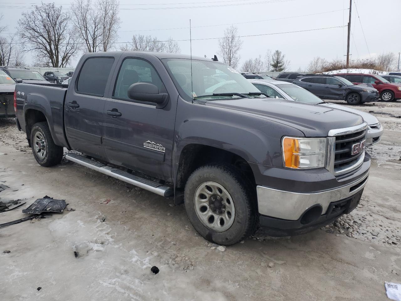 2010 GMC Sierra VIN 3GTRKUEA4AG135862 Copart auction photo, frame damage / minor dent/scratches damage thumbnail 4