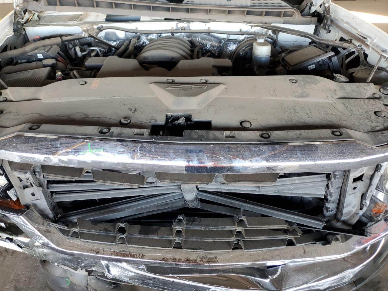 2018 Chevrolet Silverado VIN 3GCPCRECXJG382693 Copart auction photo, front end damage thumbnail 11