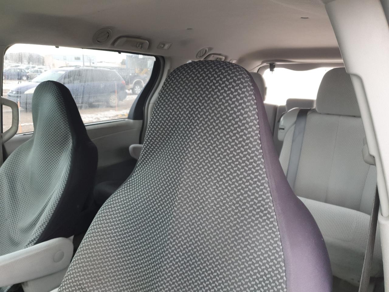 2014 Toyota Sienna VIN 5TDKK3DC0ES424078 Copart auction photo, rear end / front end damage thumbnail 10