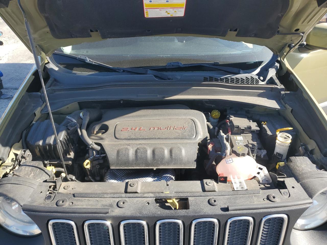 2015 Jeep Renegade VIN ZACCJABT6FPB32836 Copart auction photo, front end / side damage thumbnail 12