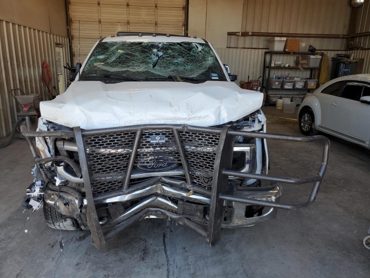 2022 Ford F250 VIN 1FT8W2BT8NEF03581 Copart auction photo, front end / side damage thumbnail 5