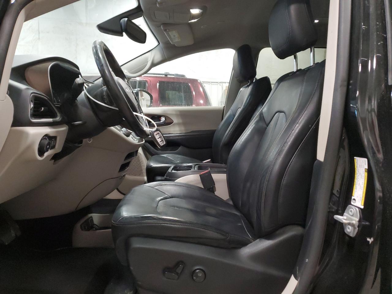 2019 Chrysler Pacifica VIN 2C4RC1BG9KR626427 Copart auction photo, all over damage thumbnail 7