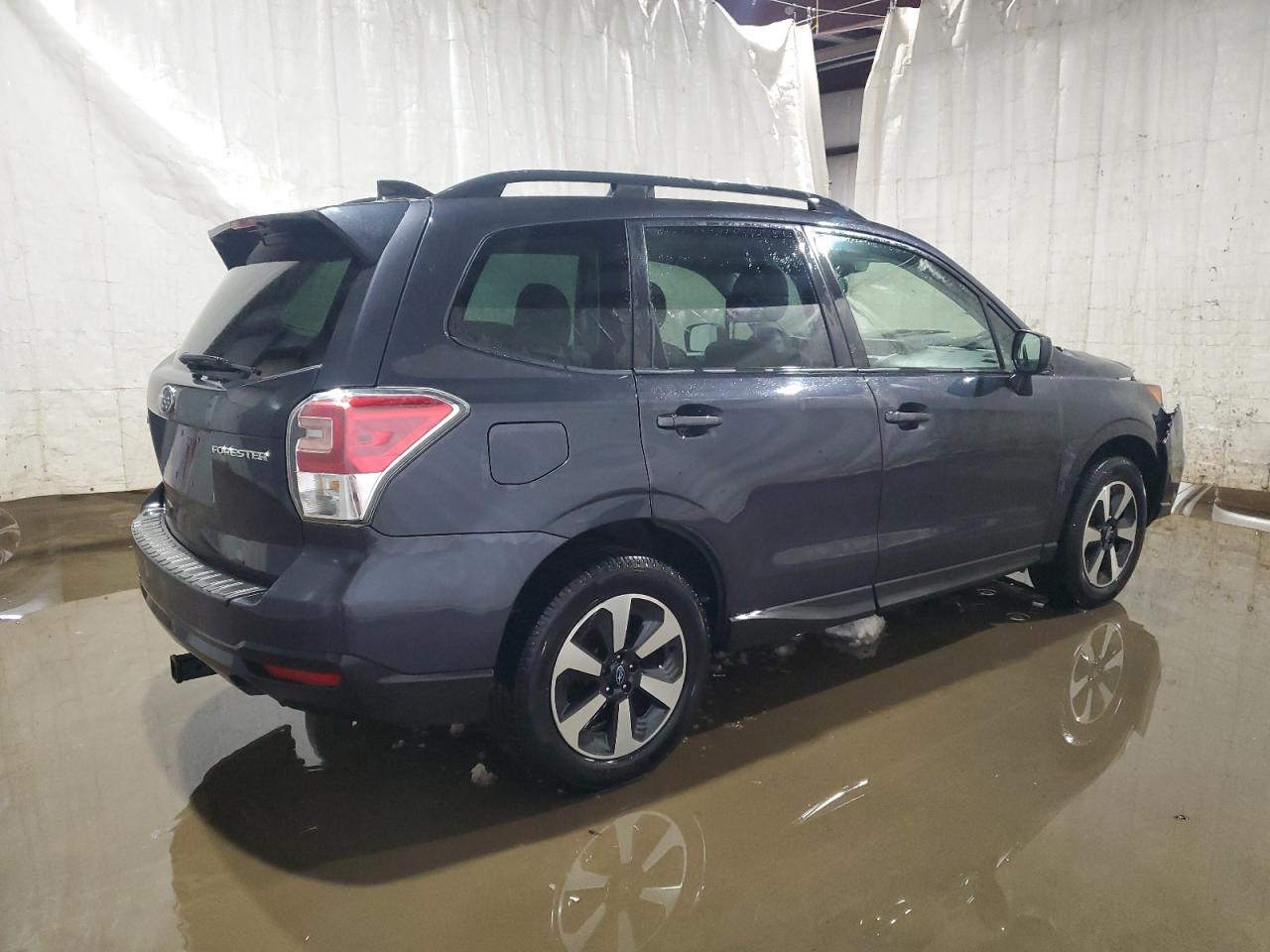 2018 Subaru Forester VIN JF2SJAGCXJH542139 Copart auction photo, front end damage thumbnail 3