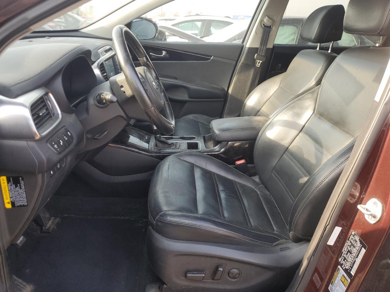 2017 KIA Sorento VIN 5XYPHDA52HG250659 Copart auction photo, stripped damage thumbnail 7